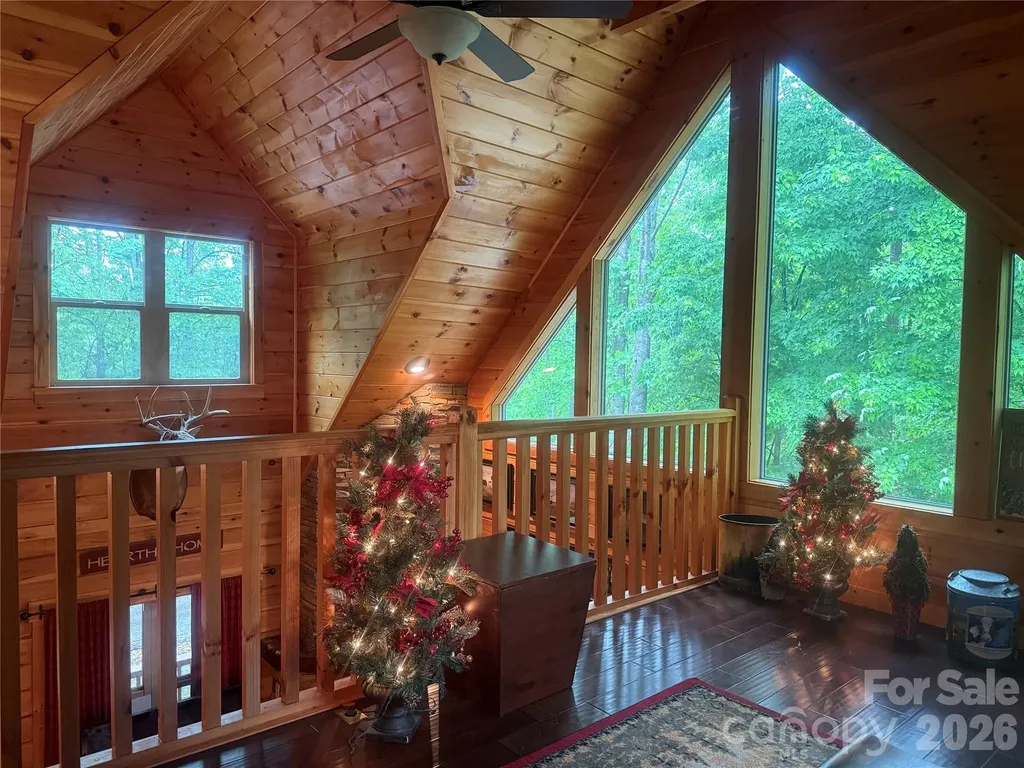 476 Double Eagle Drive Nebo NC 28761