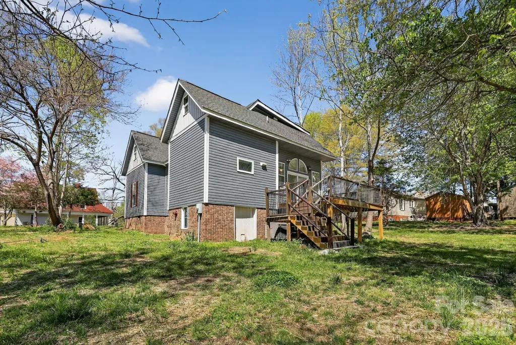 344 N Main Street Mooresboro NC 28114