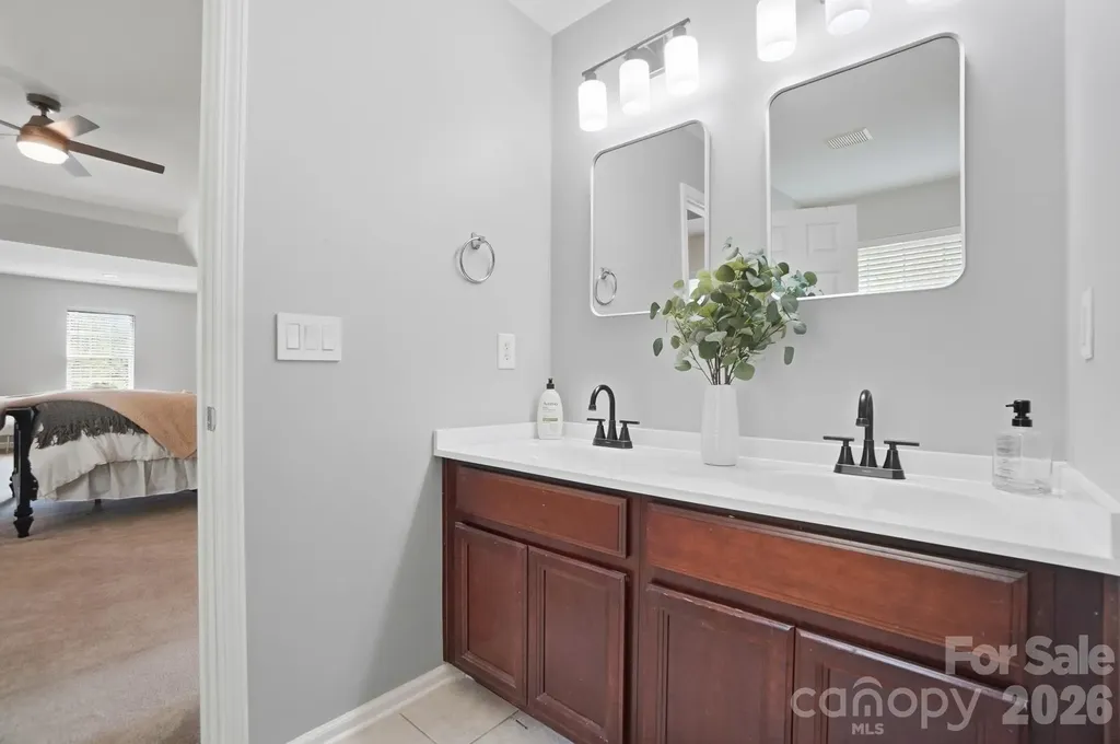 2109 Coral Berry Lane Waxhaw NC 28173