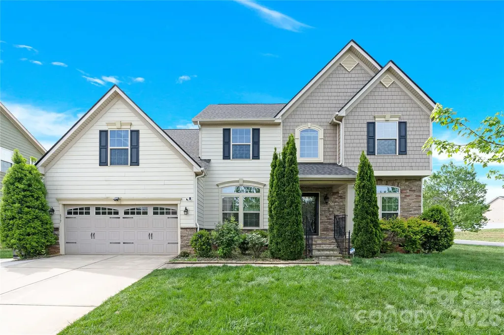 817 Wingthorn Rose Drive Gastonia NC 28056