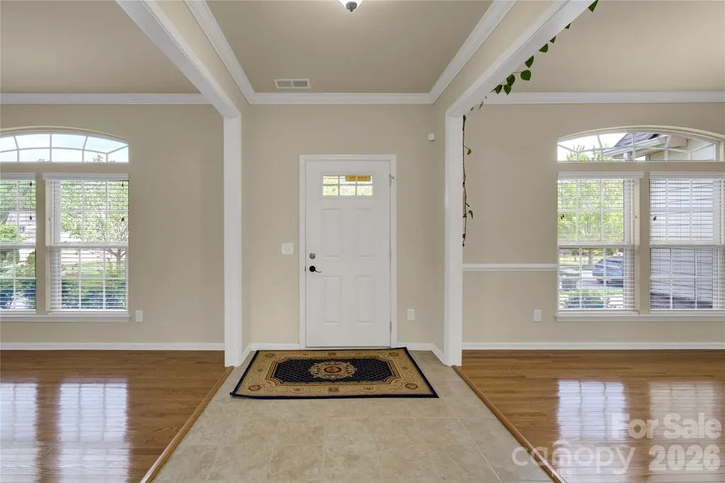 817 Wingthorn Rose Drive Gastonia NC 28056