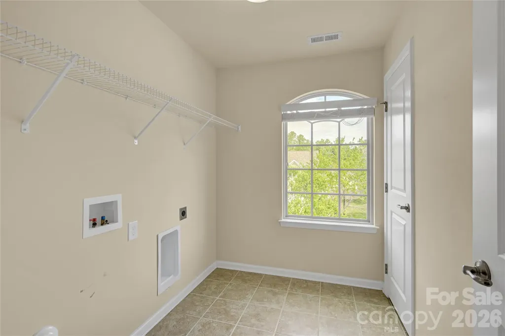 817 Wingthorn Rose Drive Gastonia NC 28056