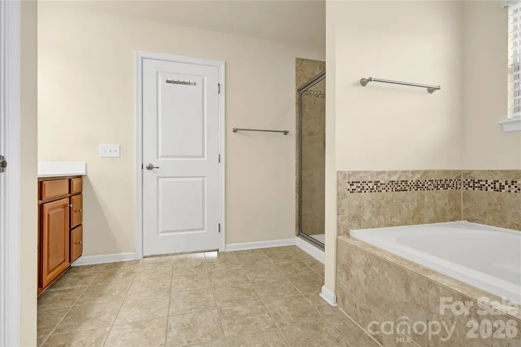 817 Wingthorn Rose Drive Gastonia NC 28056