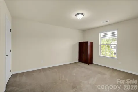 817 Wingthorn Rose Drive Gastonia NC 28056