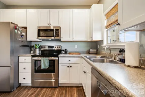 486 Cardwell Lane Fletcher NC 28732