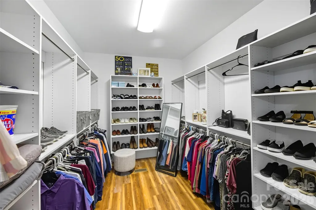 706 Toncin Avenue Bessemer City NC 28016