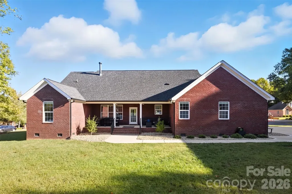 706 Toncin Avenue Bessemer City NC 28016
