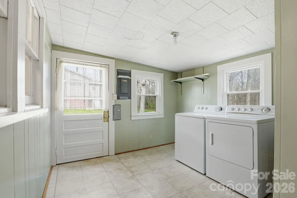 641 Central Drive Statesville NC 28677