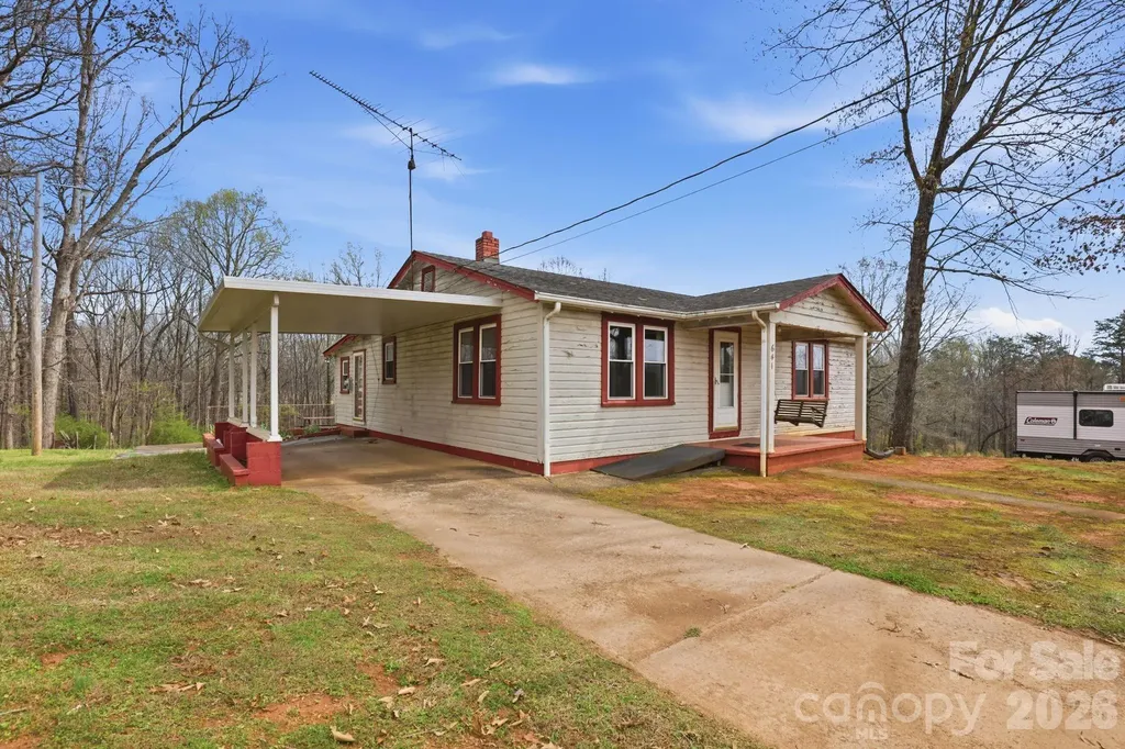641 Central Drive Statesville NC 28677