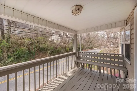 448 Sand Hill Road Asheville NC 28806