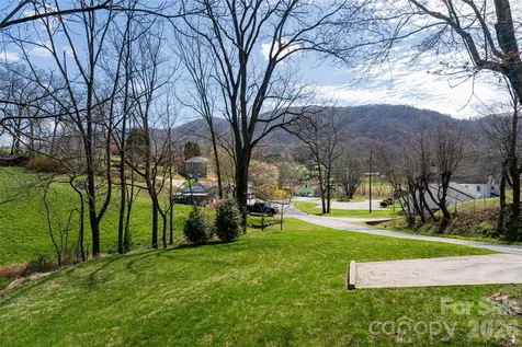 86 Rolling Hills Road Canton NC 28716