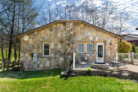 86 Rolling Hills Road Canton NC 28716