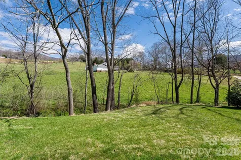 86 Rolling Hills Road Canton NC 28716
