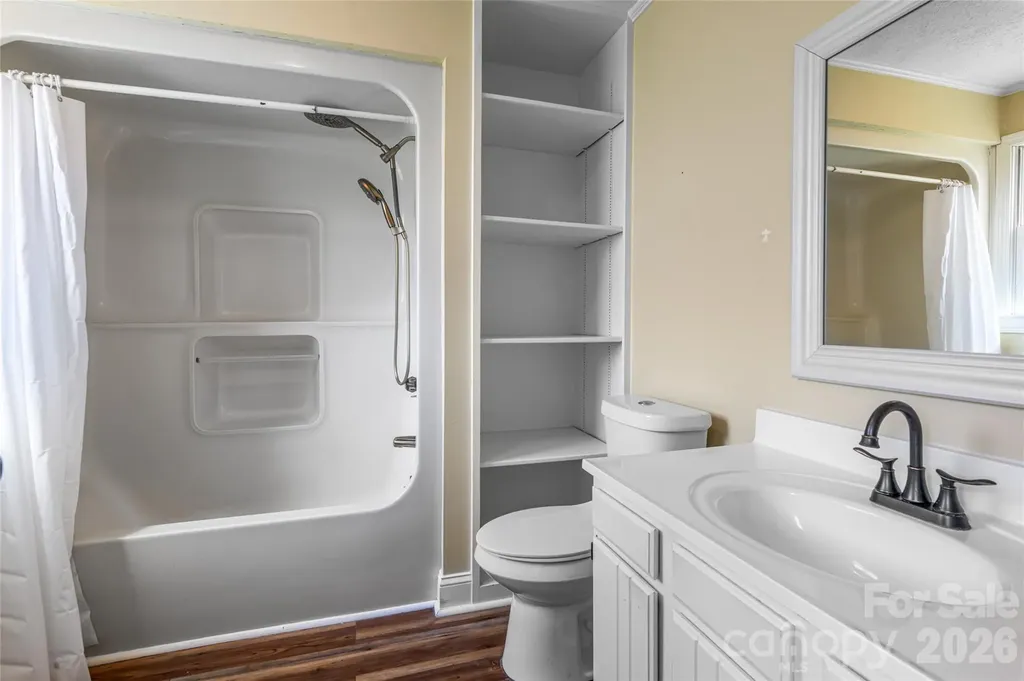 215 Browning Avenue Hendersonville NC 28791