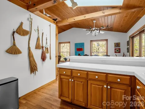 780 Rixhaven Drive Saluda NC 28773