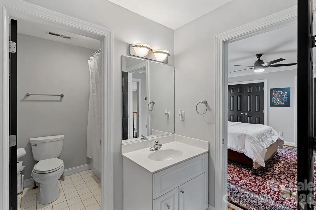 173 Yadkin Falls Road New London NC 28127