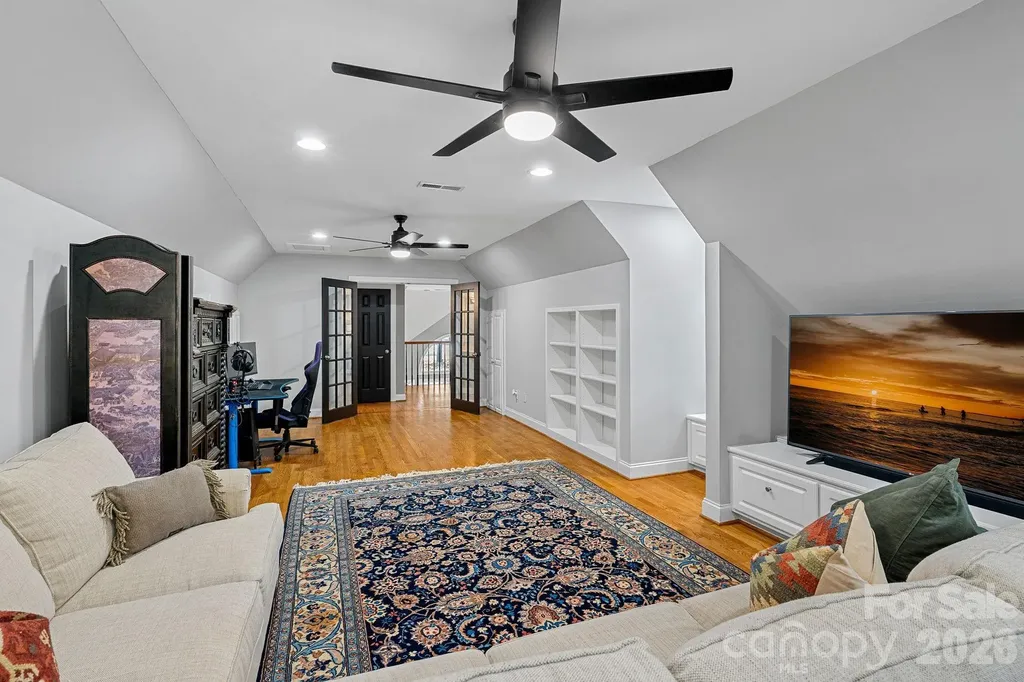 173 Yadkin Falls Road New London NC 28127