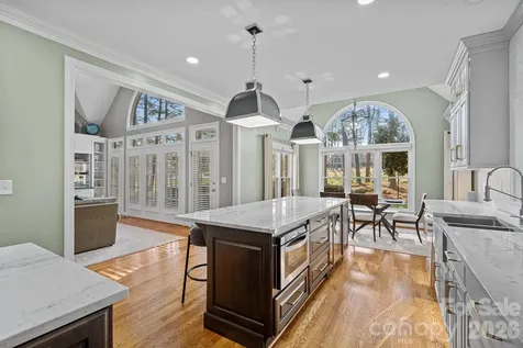 173 Yadkin Falls Road New London NC 28127