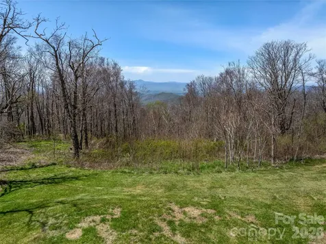 487 Grand Highland Drive Hendersonville NC 28792