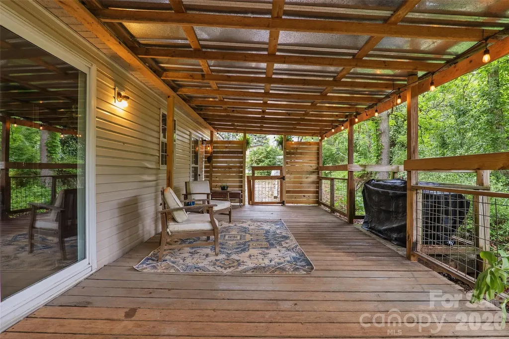 611 Turkey Creek Terrace Leicester NC 28748