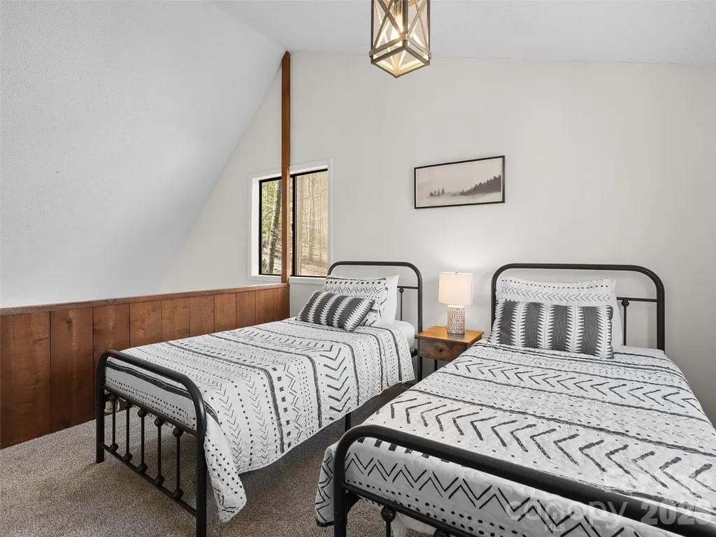 34 Fernbrook Road Maggie Valley NC 28751