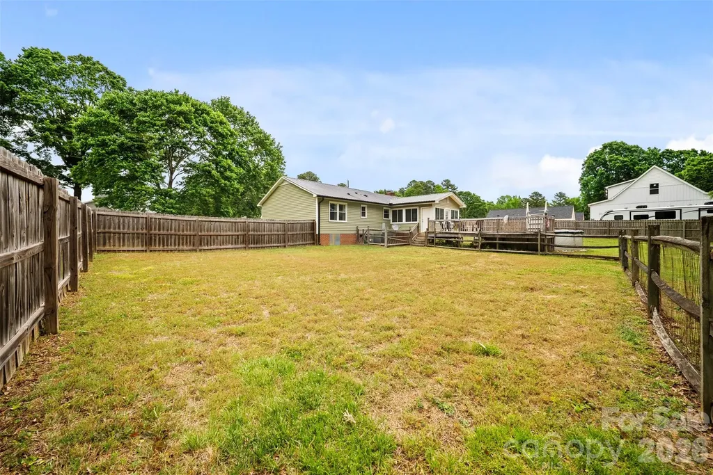 3832 Elkwood Court Concord NC 28025