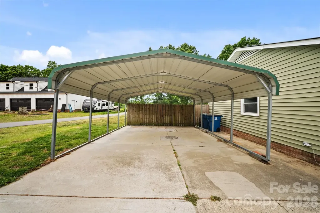 3832 Elkwood Court Concord NC 28025