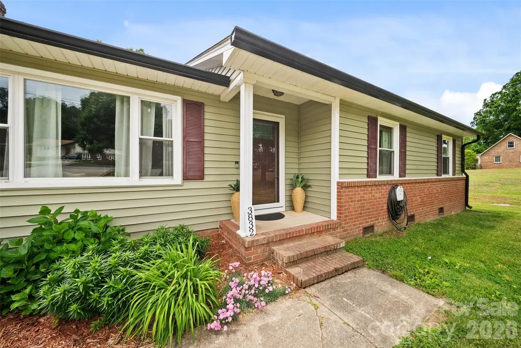 3832 Elkwood Court Concord NC 28025