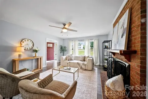 3832 Elkwood Court Concord NC 28025