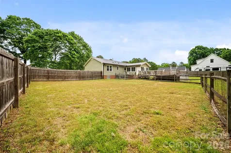 3832 Elkwood Court Concord NC 28025
