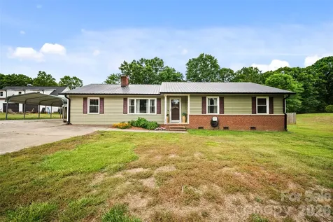 3832 Elkwood Court Concord NC 28025