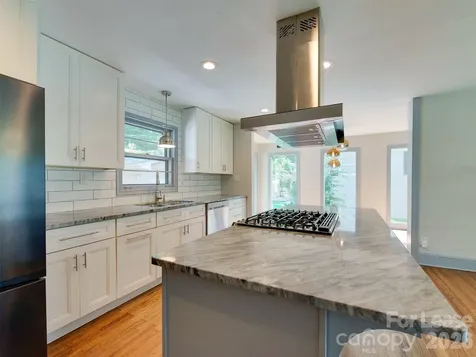 3921 Sheffield Drive Charlotte NC 28205
