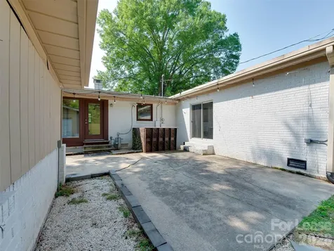 3921 Sheffield Drive Charlotte NC 28205