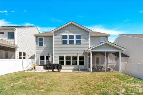 3153 Pinehills Way Mount Holly NC 28120