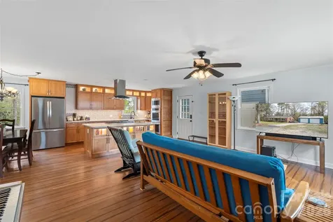 1122 Pine Knot Court Clover SC 29710