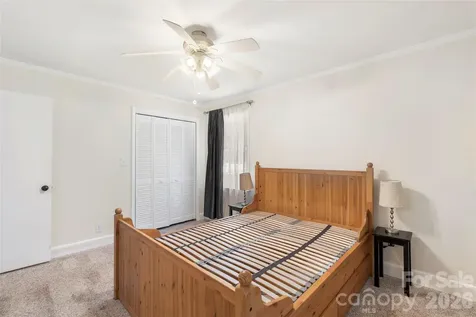 1122 Pine Knot Court Clover SC 29710
