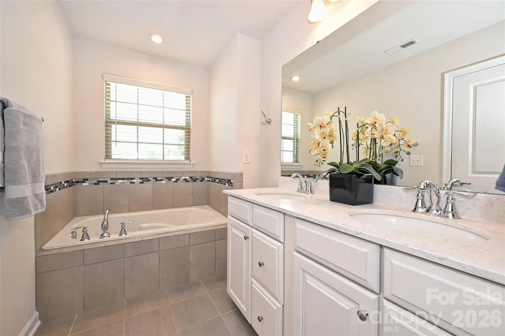 3612 Speer Boulevard Charlotte NC 28217