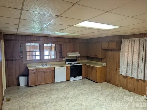 303 2nd Street Stanley NC 28164