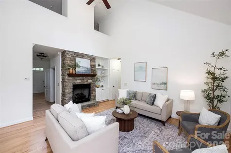 939 Linda Lane Charlotte NC 28211