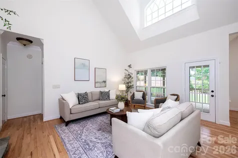 939 Linda Lane Charlotte NC 28211