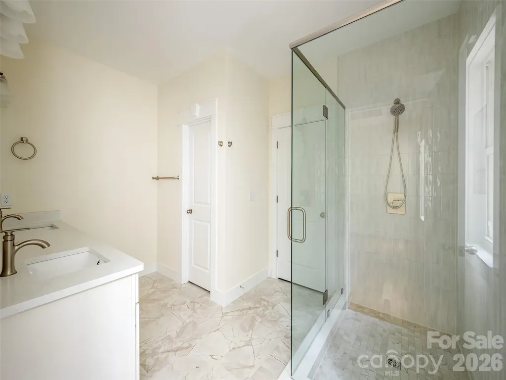 366 Mistletoe Trail Hendersonville NC 28791