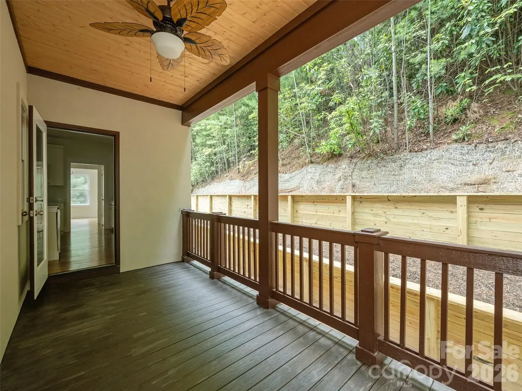 366 Mistletoe Trail Hendersonville NC 28791