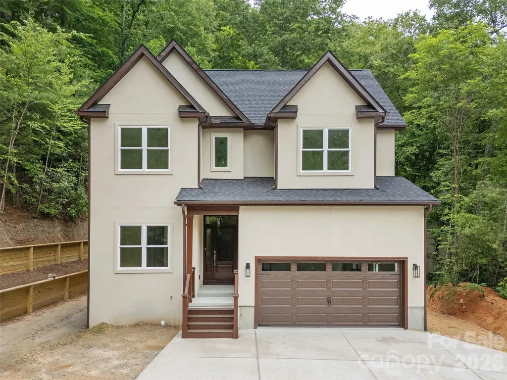 366 Mistletoe Trail Hendersonville NC 28791