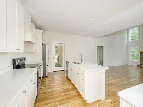 366 Mistletoe Trail Hendersonville NC 28791
