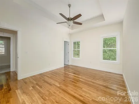 366 Mistletoe Trail Hendersonville NC 28791