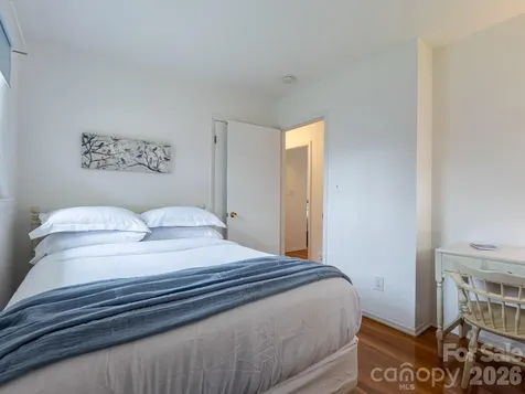 56 Skyview Terrace Asheville NC 28806