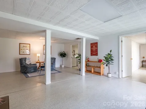 56 Skyview Terrace Asheville NC 28806