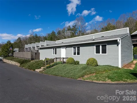 2F Lynx Drive Black Mountain NC 28711