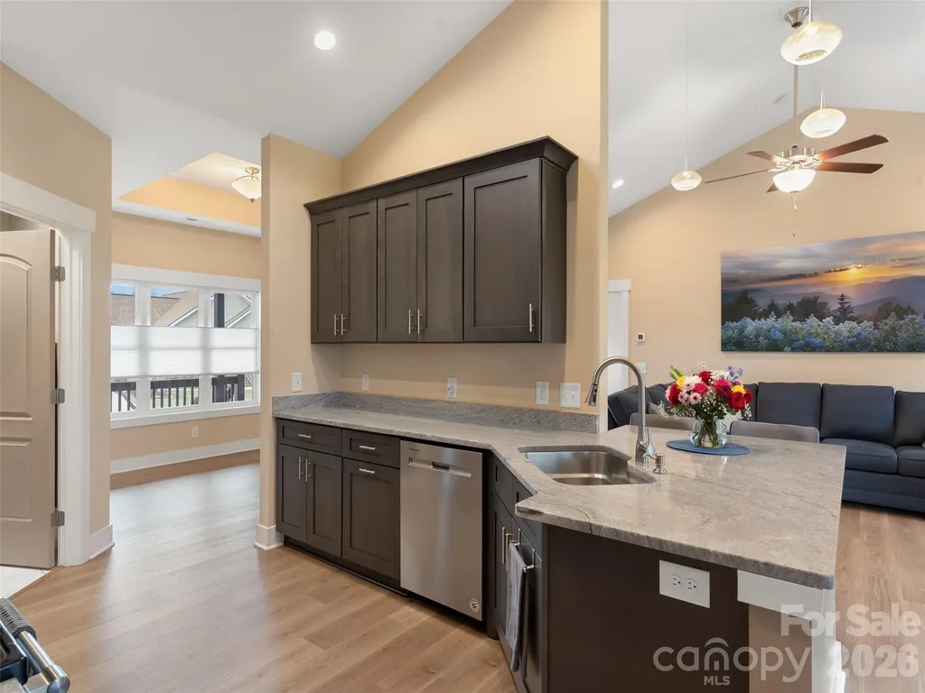 806 Blacksmith Run Drive Hendersonville NC 28792