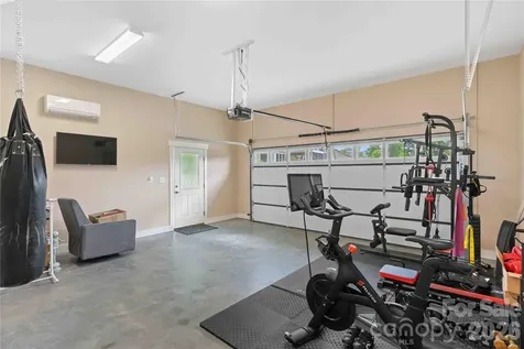 806 Blacksmith Run Drive Hendersonville NC 28792
